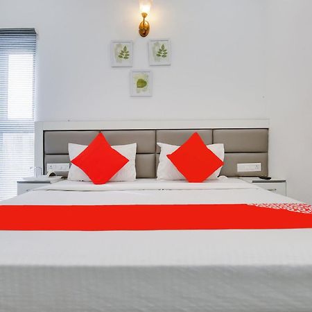 Hotel O Sky White House Ludhiana Exterior photo