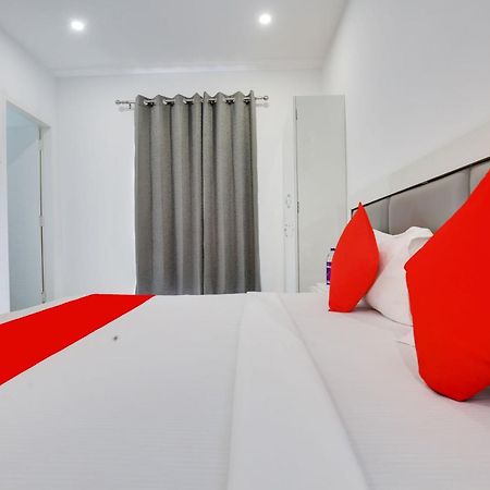 Hotel O Sky White House Ludhiana Exterior photo